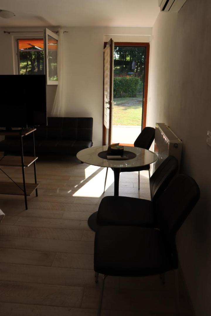 Apartments Matelici Divšići Exteriér fotografie