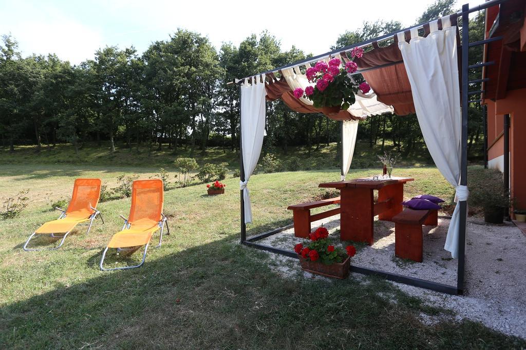 Apartments Matelici Divšići Exteriér fotografie